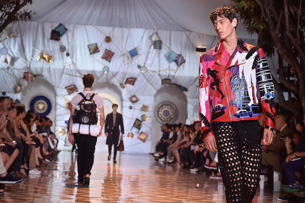 Versace - Runway - Milan Fashion Week Menswear Spring/Summer 2015