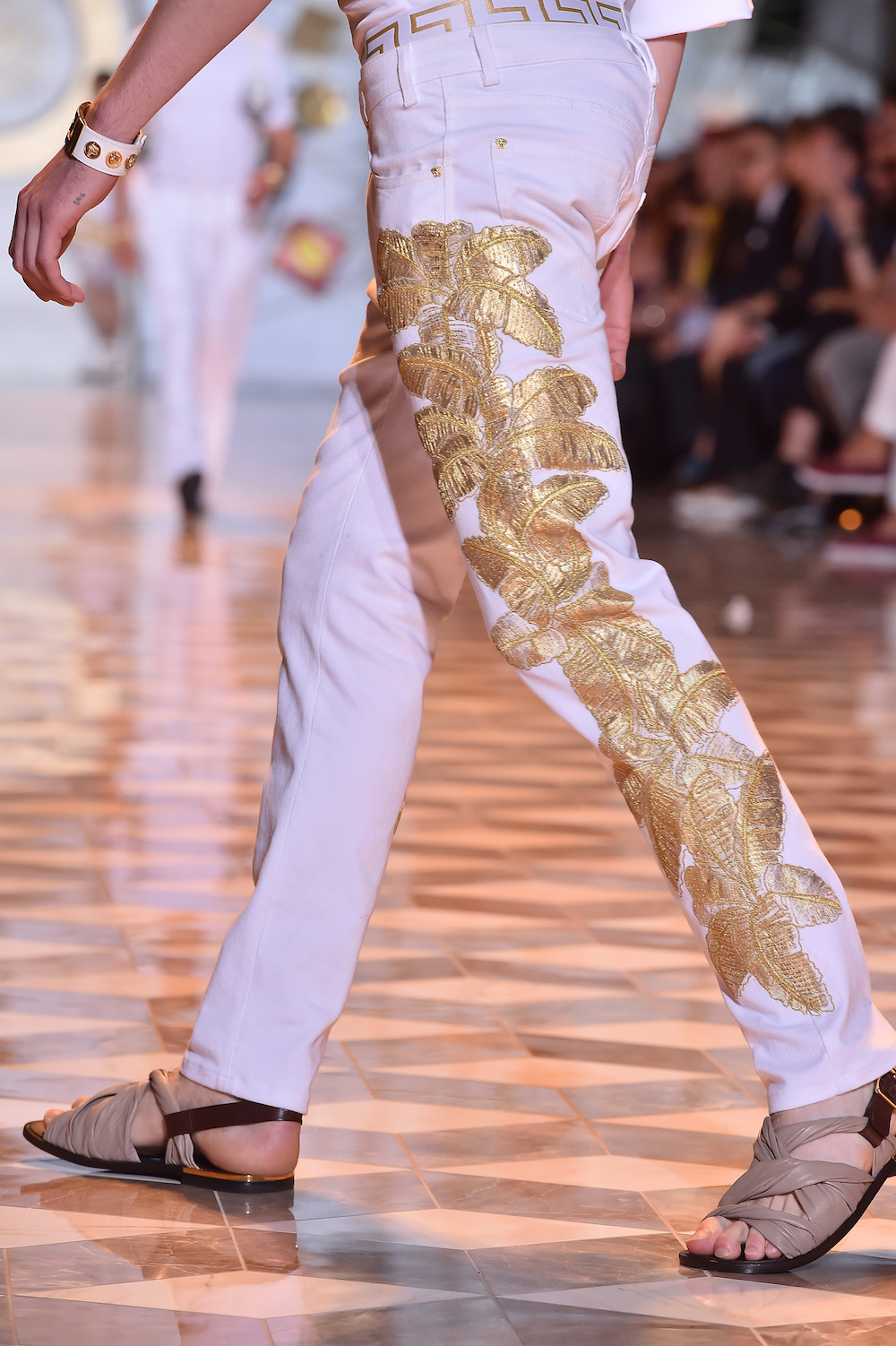 Versace - Runway - Milan Fashion Week Menswear Spring/Summer 2015