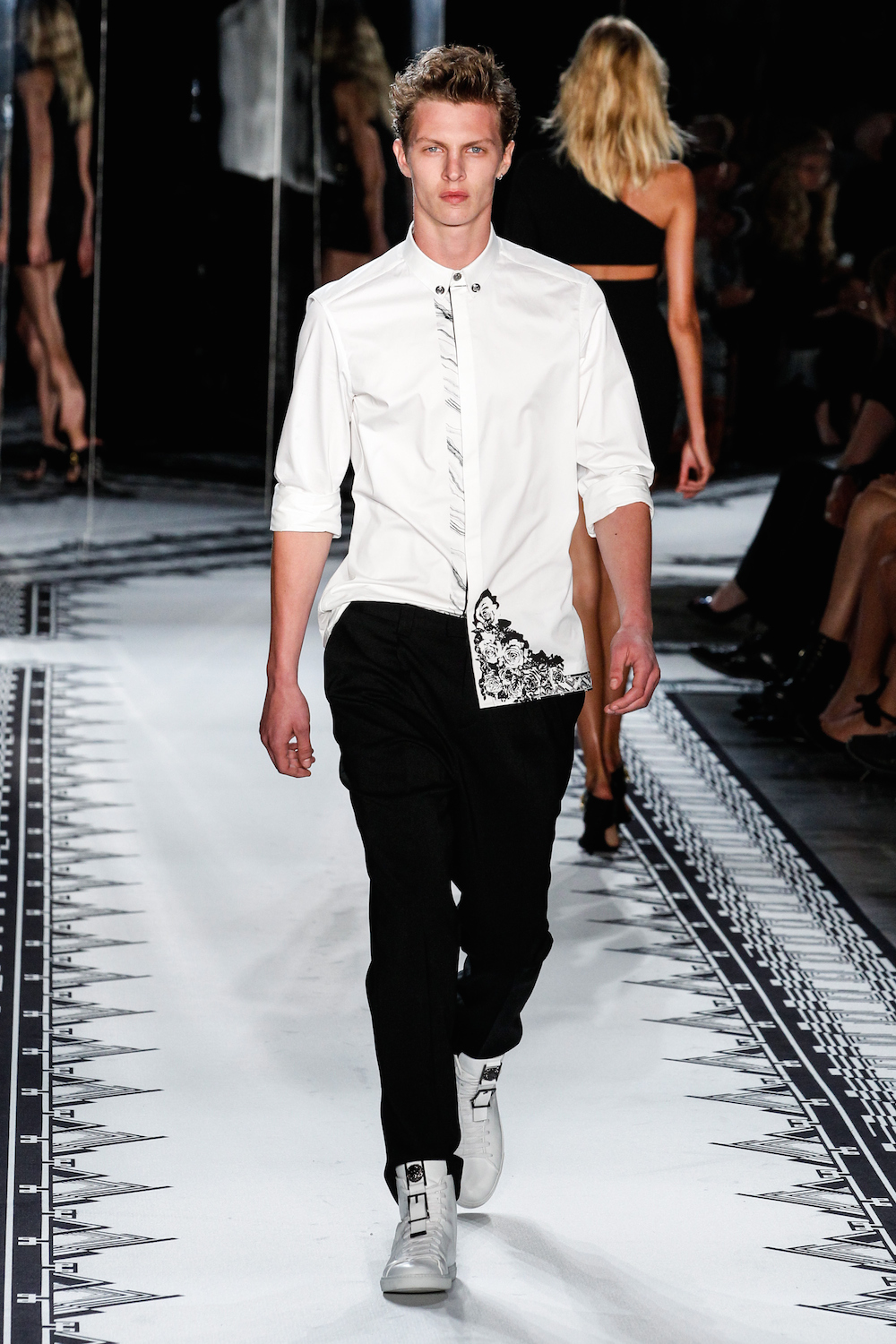 Versus Versace - Runway - Mercedes-Benz Fashion Week Spring 2015