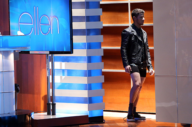 Nick-Jonas-Ellen-Underwear-1