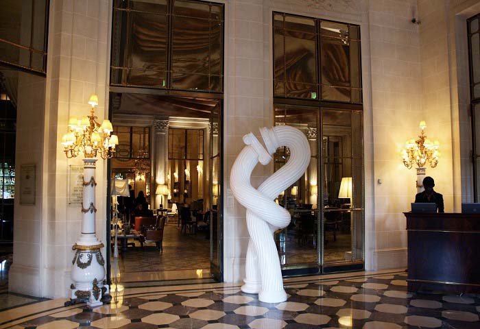 Le-Meurice-Hotel-lobby