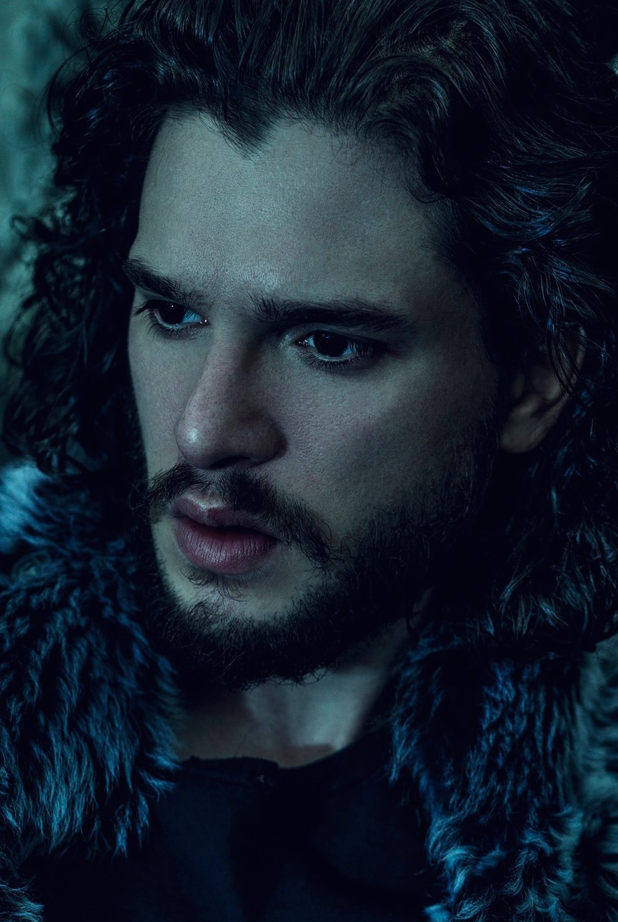 Kit-Harington-2016-LUomo-Vogue-Cover-Photo-Shoot-009